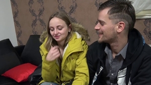 Young pornstar POV cumshot