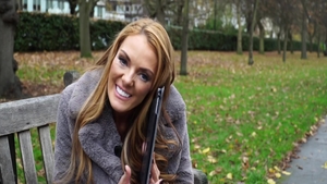 Raw pussy sex escorted by very hot french slut