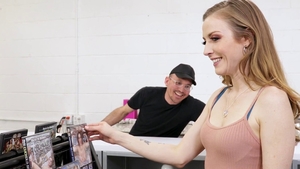 Teen chick Karla Kush rough throat fucking