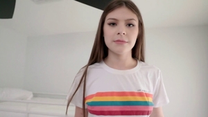 Teen Winter Jade cumshot porno HD