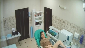 Voyeur hard sex escorted by shaved doctor