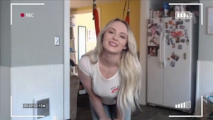 Gaping live on cam amongst naughty babysitter Casca Akashova