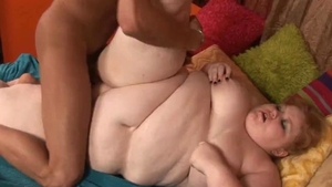 Solo chubby female butt fucked