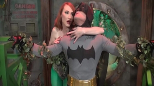 Fucking together with Kendra James in company with Poison Ivy