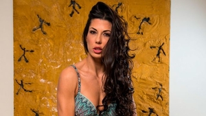 Teen Alexa Tomas romantic doggy in the bed