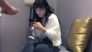 Chinese mature feels the need for BDSM in HD