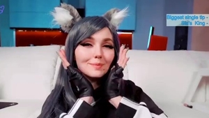 Solo young & beautiful slut cosplay fingering on webcam