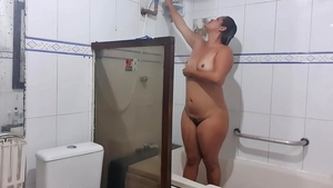 Big butt latina amateur has a soft spot for nailed rough