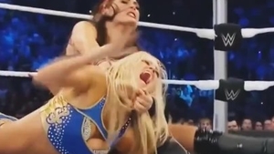 Lesbo pussy humping HD