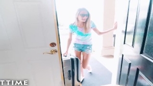 Very hawt stepsister wants hard ramming