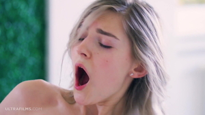 Eva Elfie is alternative pornstar