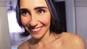 Petite 18 yr old has a taste for cumshot