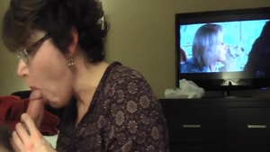 Stepmom uncover natural tits