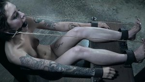 Real Time Bondage: Luna Lovely is piercing teen