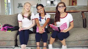 BFFs: 18 yr old foursome